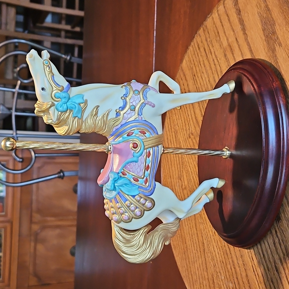 'Golden Stargazer' Fine Porcelain Palomino Carousel Horse Vintage